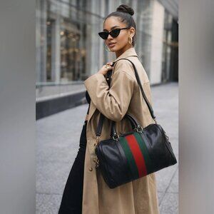 Beautiful*Gucci* Web Boston*Pebbled Leather Handbag* Extra Wide Stripe